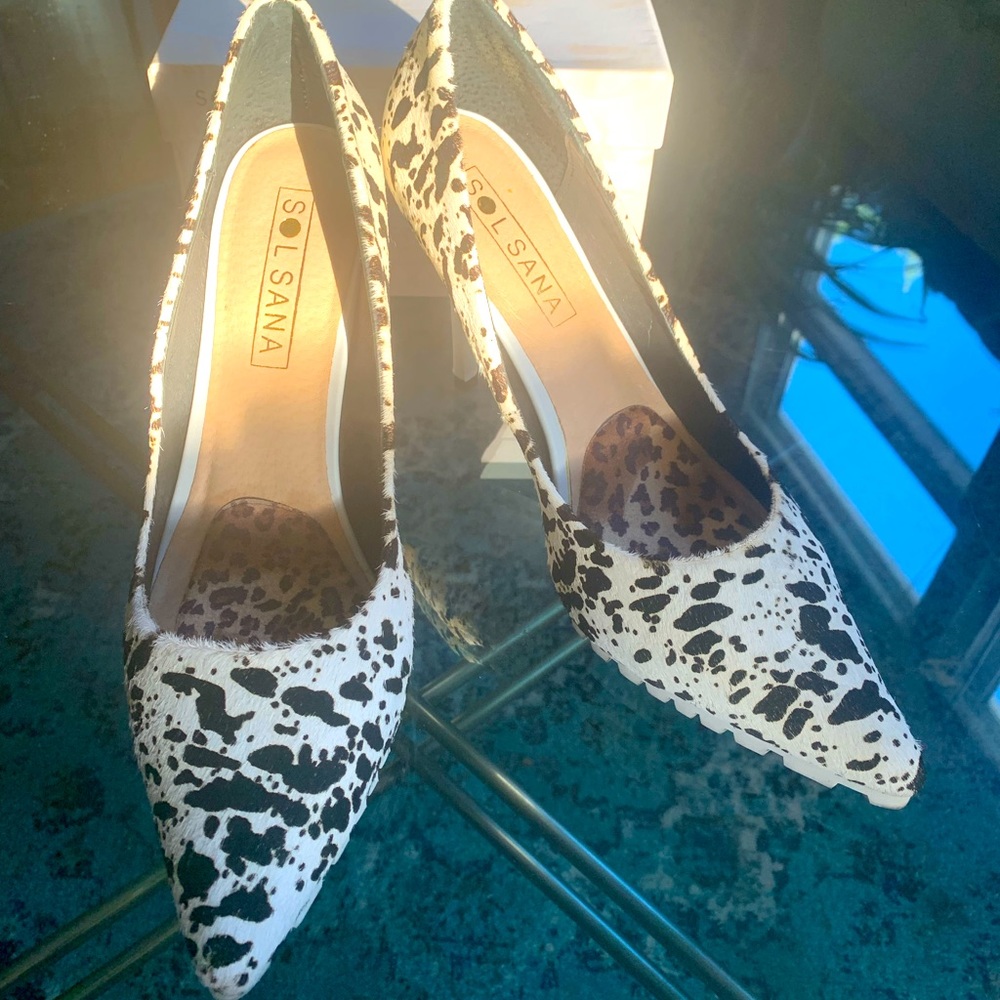 ✨SOL SANA✨ Black & White Calfskin Hair W/Wedged-Soles & White Leather He…